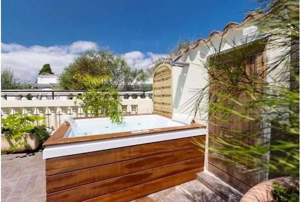 Historic Rooftop Sea Views And Largeterrace * Nice