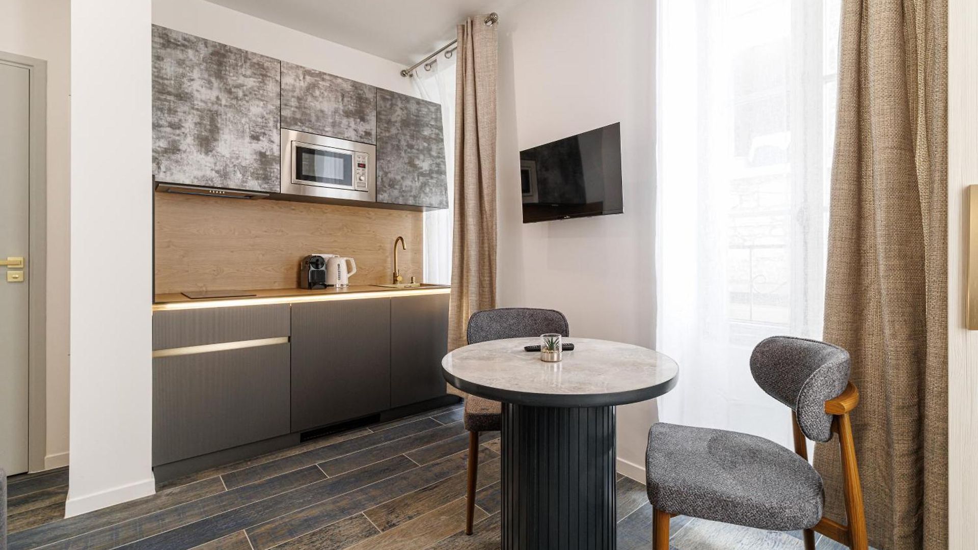Aparthotel Maison Asteria