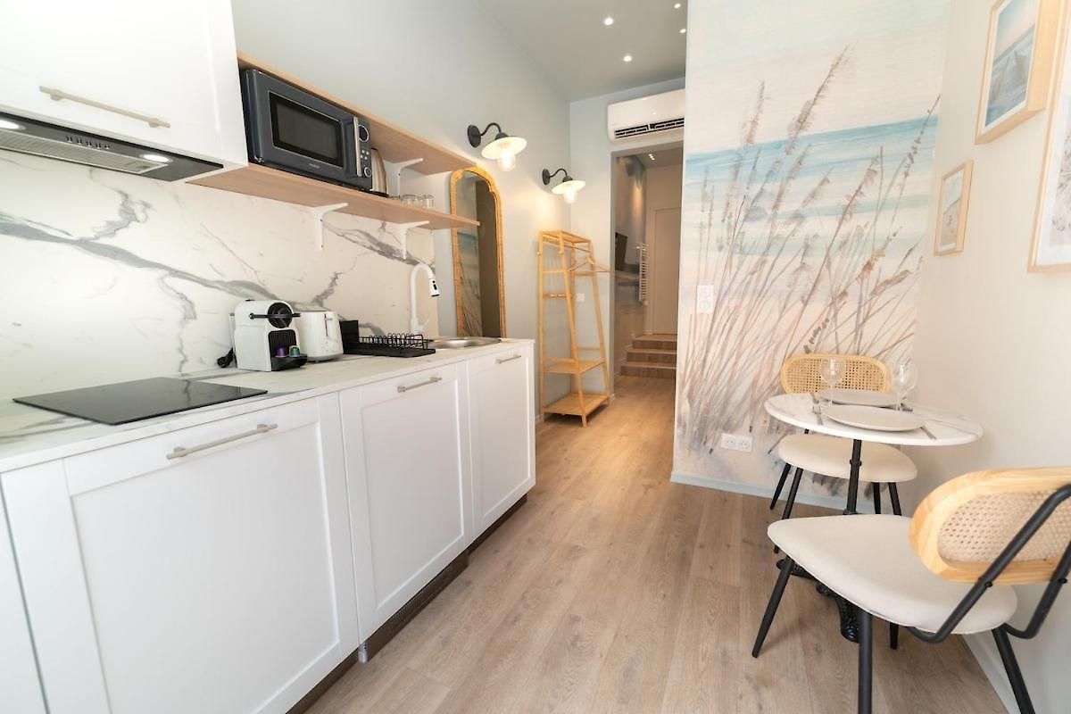 Mediterraneen Avec Balneo Apartment *