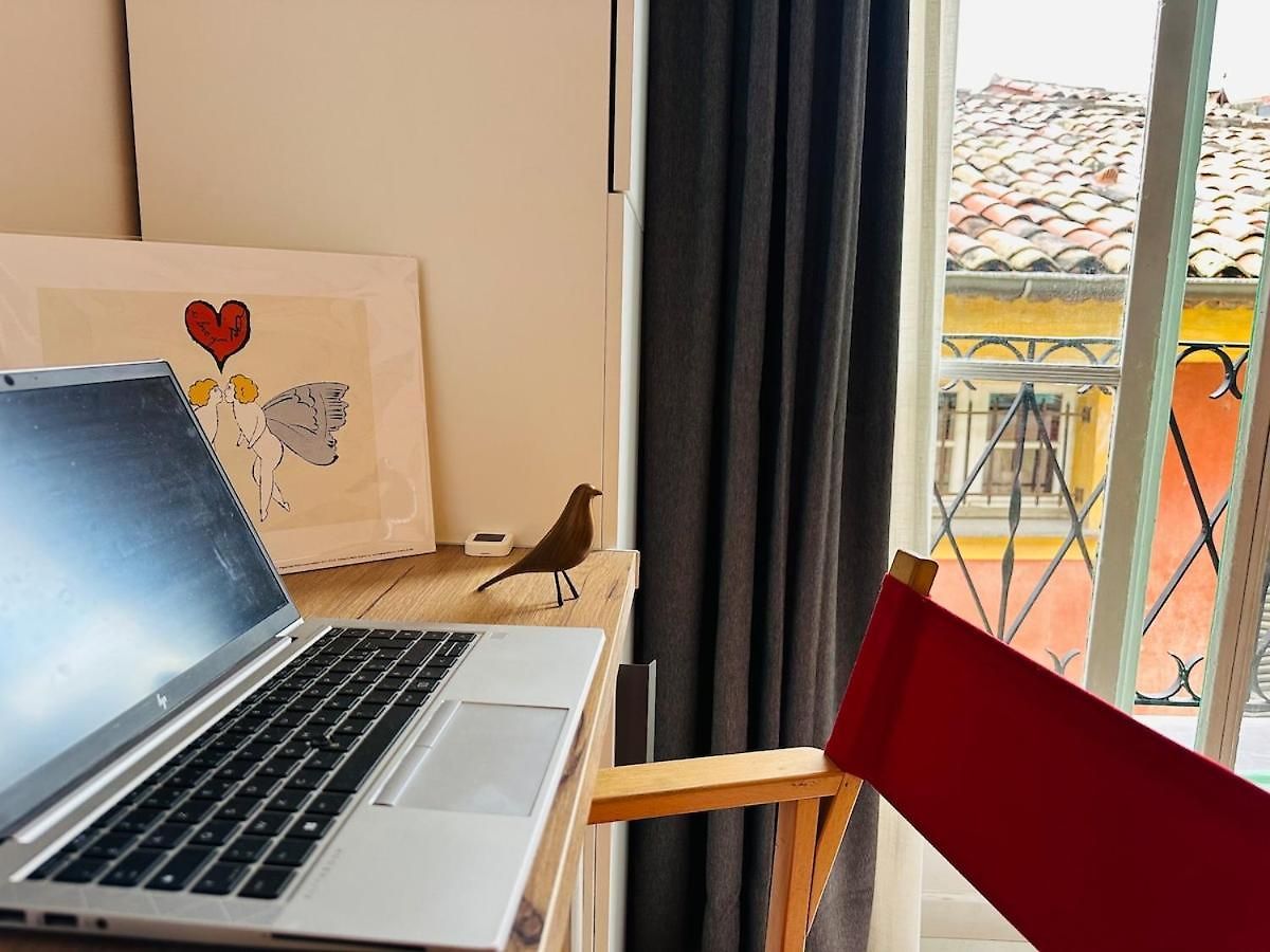 Cathedral View - Heart Of Vieux Apartment *