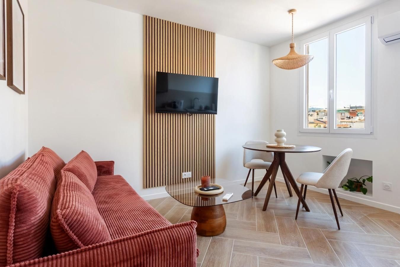 Hyper Centre De 2p Renove Emplacement Ideal Apartment Nice