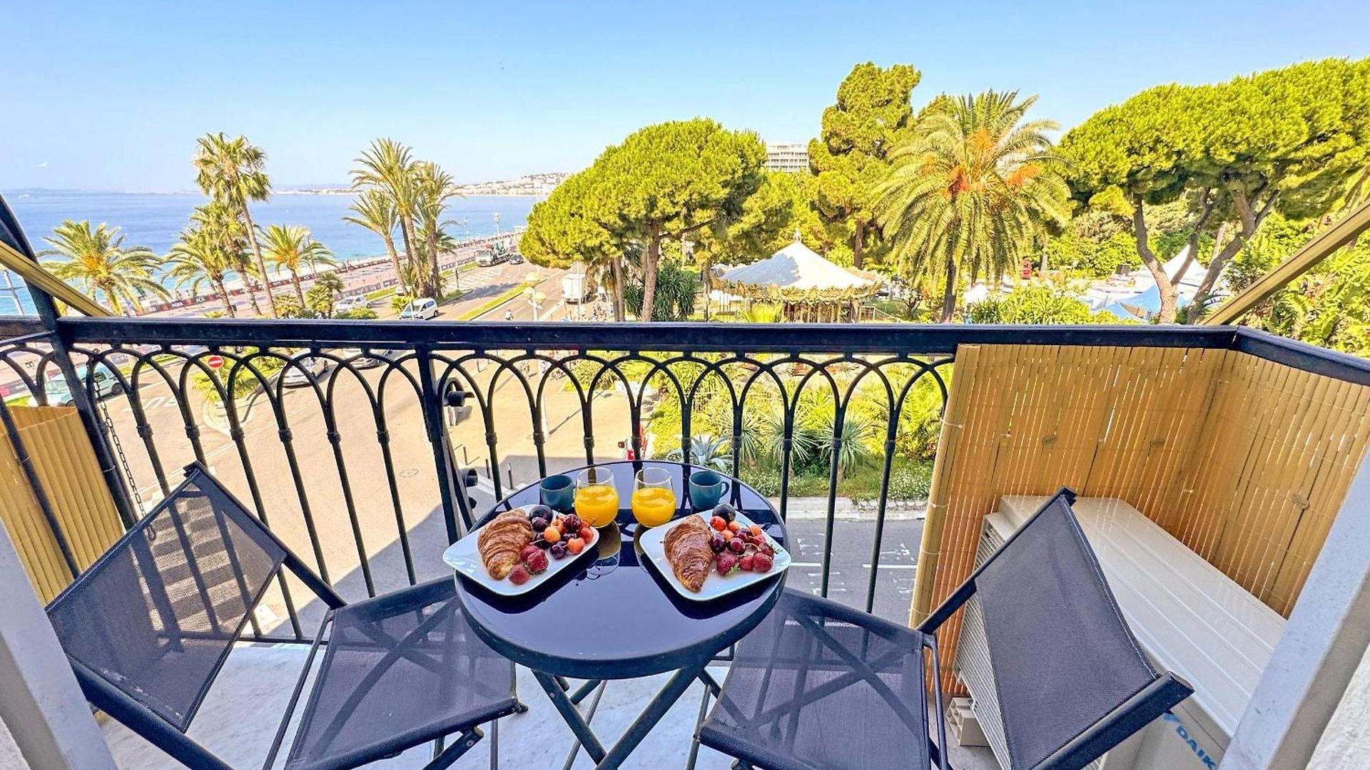 Apartment Elegant Seafront Loft Old Town Nice