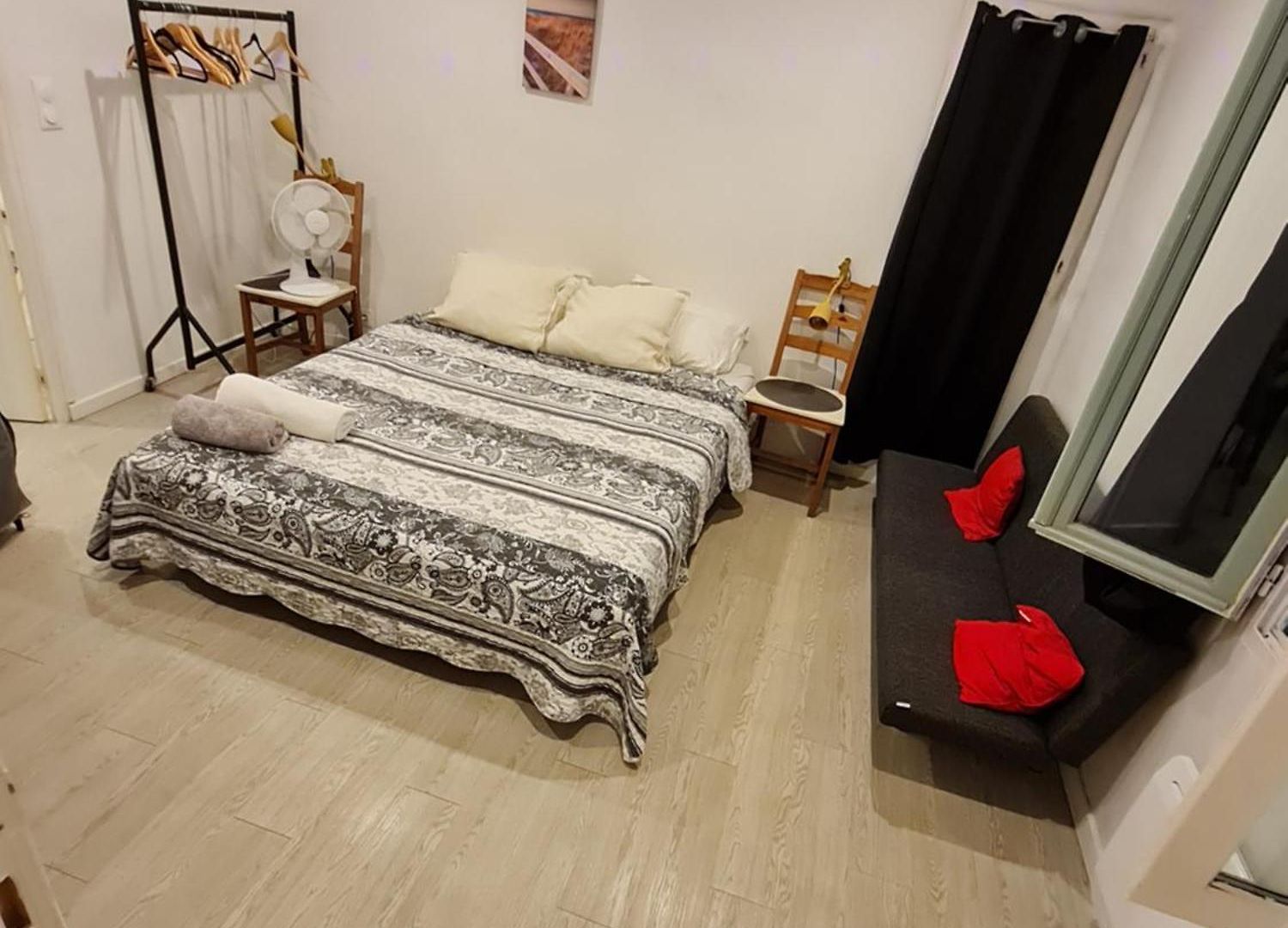 Apartment Au Coeur Du Vieux-nice, Pres De La