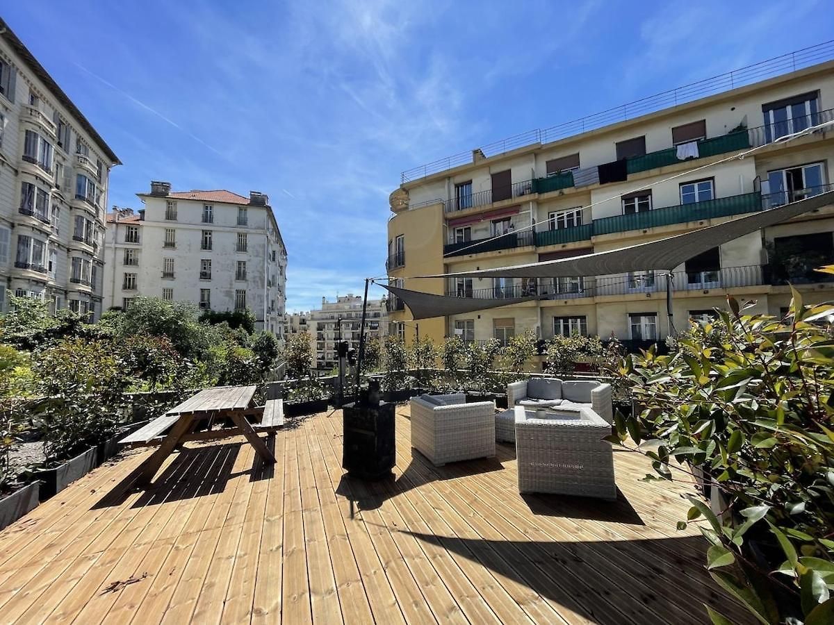 Bel Appartement Avec Toit-Terrasse, 2 Chambres, Centre Ville De Nice Apartment