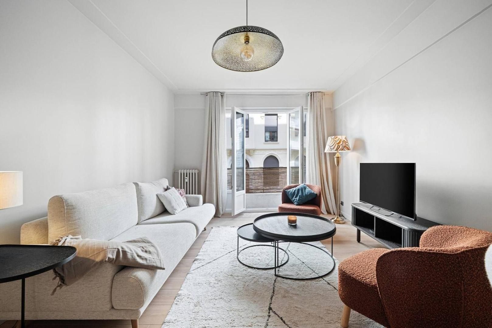 Charming & Comfortable - Heart Of *