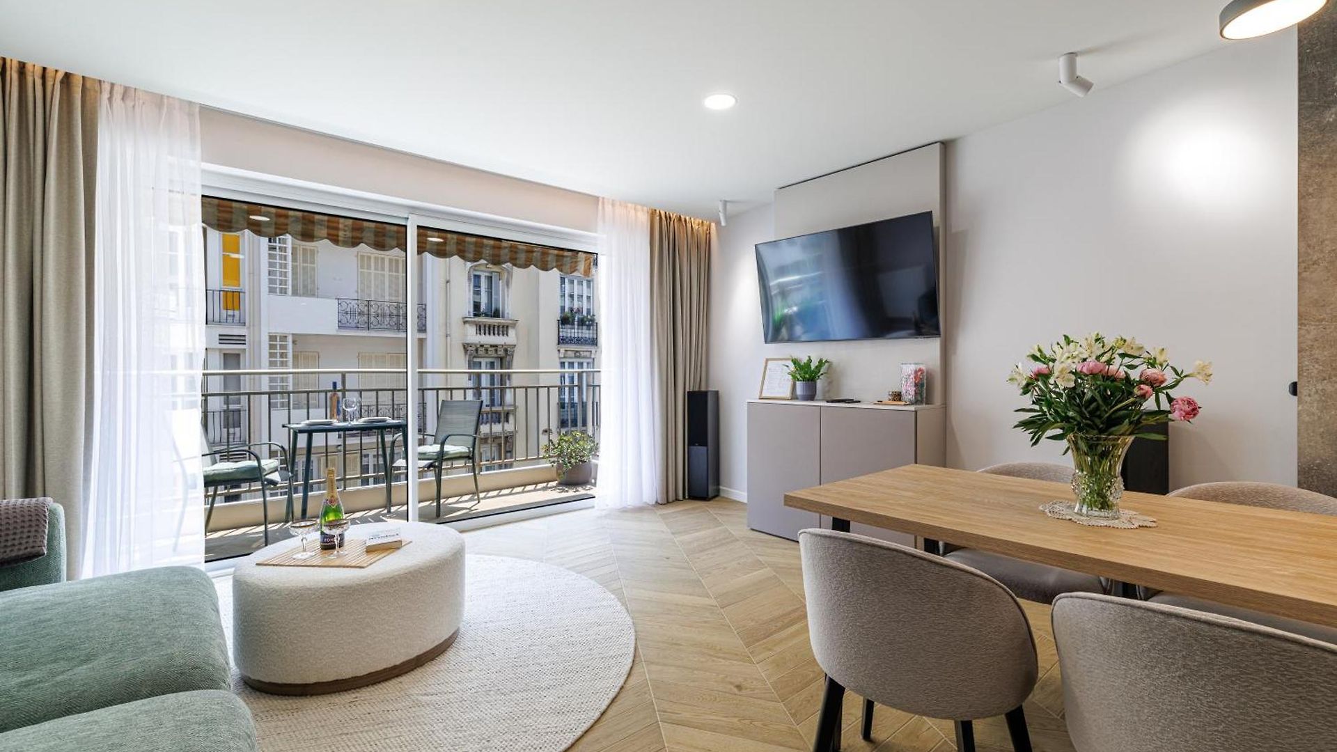 Apartment La Vie Riviera *
