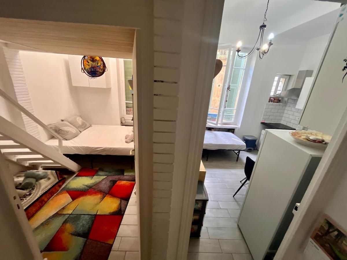 Sleeps 5 - Budget-friendly Flat - And Cozy Nice