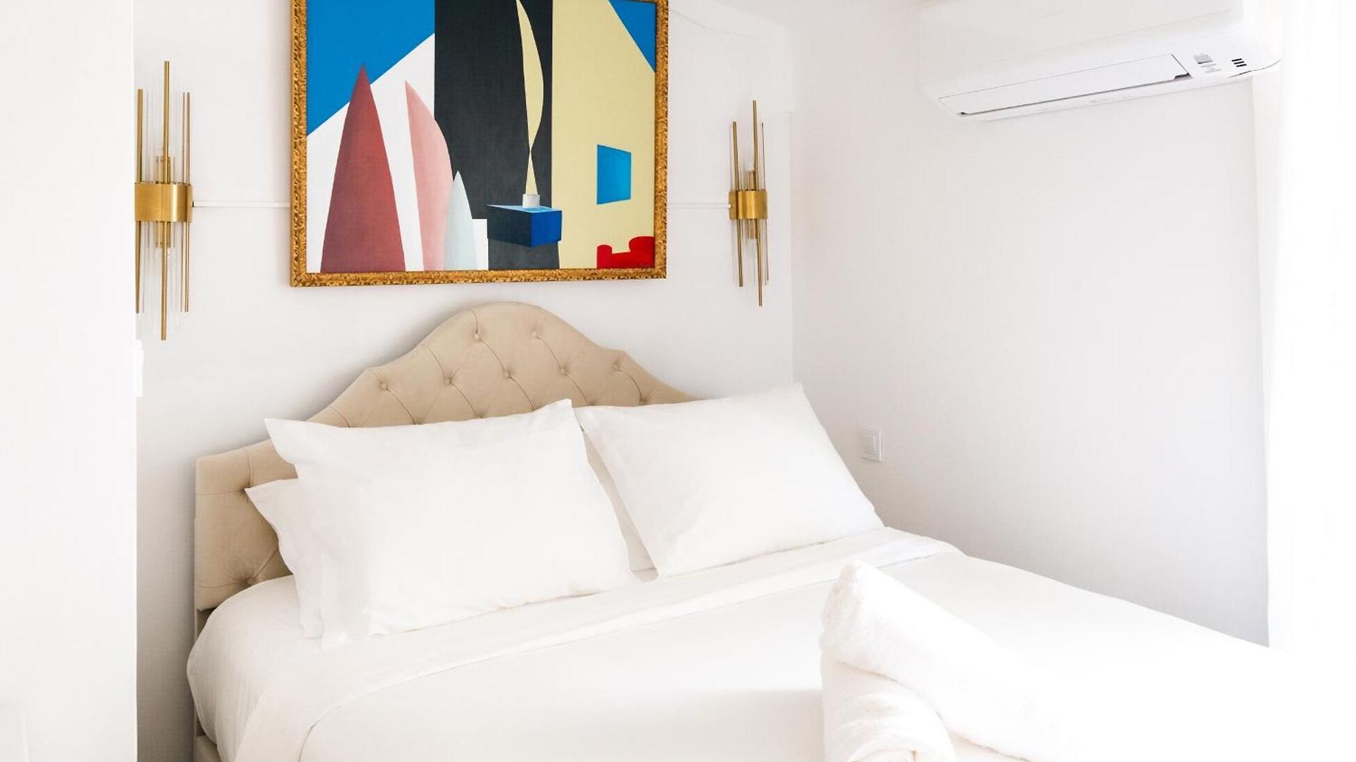 Apartment 1 Min Walk To Luxury Boutique Nice