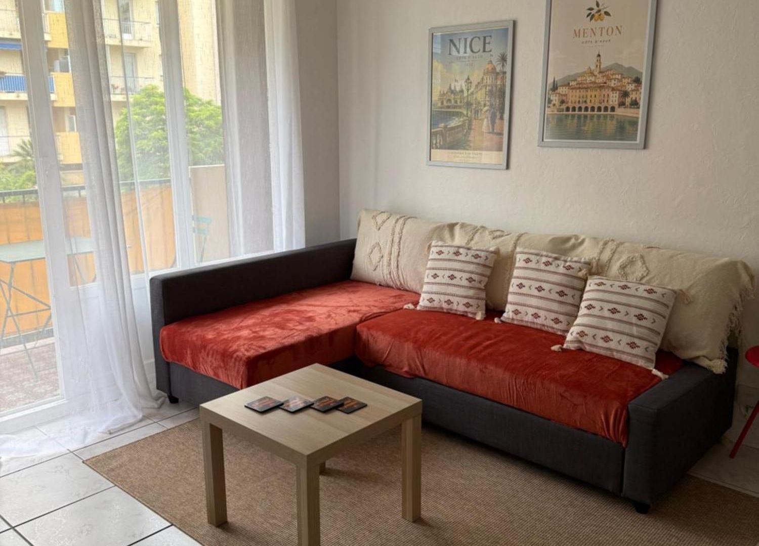 Apartment Cosy In With Balcony Parking *