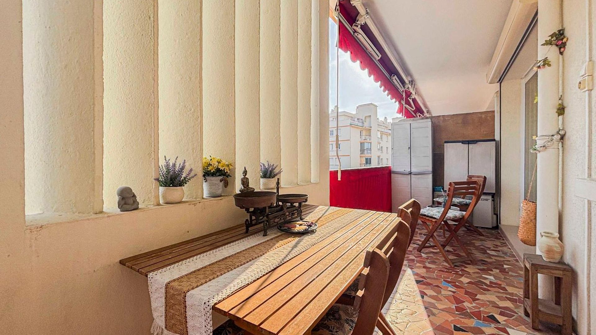 Entre Et Ville, Cocon Avec Terrasse - 3 Pers Apartment