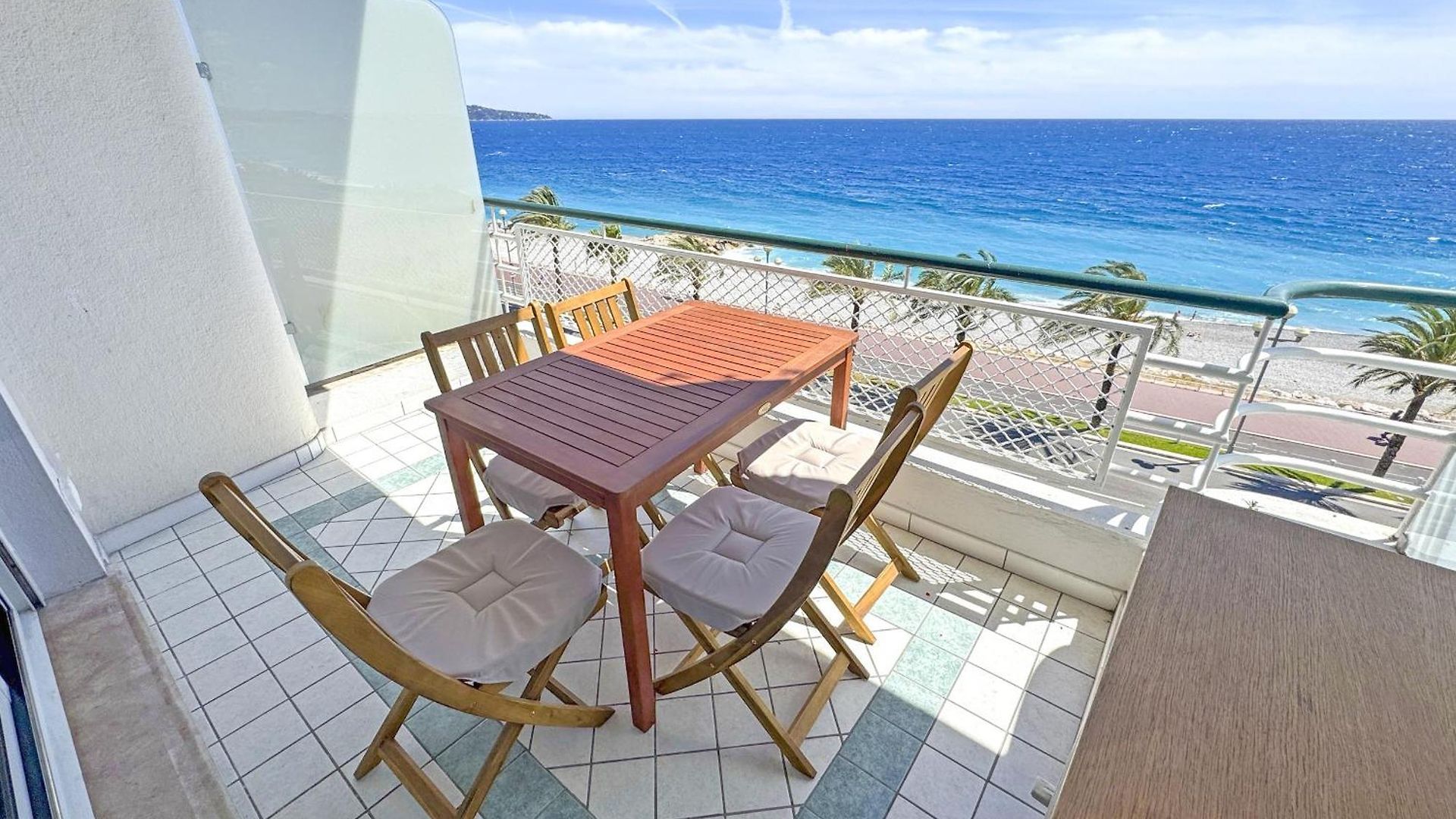 Apartment Seaside Escape With Terrace - Nice