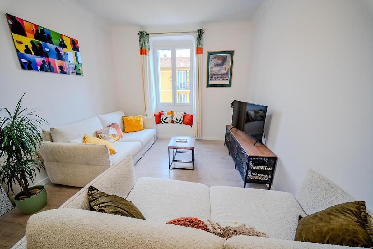Apartment Port Lympia Lovely With Balcony & Ac Nice