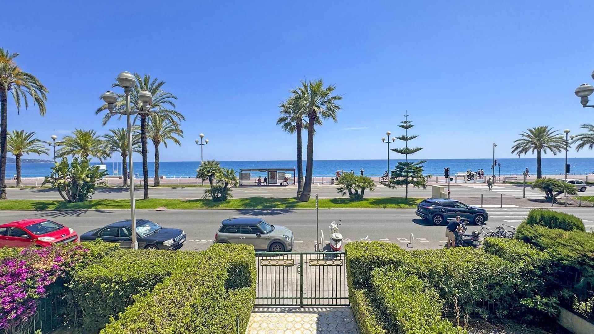 Apartment Sea Front Pearl Promenade France Nice