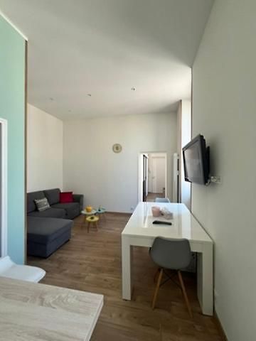 Fodere Port Balcony 1 Minute From Tram * Nice
