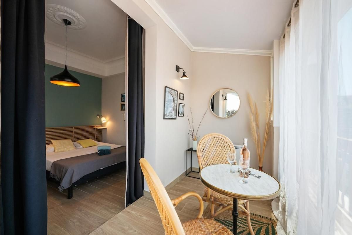 Bright & Cosy W Terrace Ac * Nice
