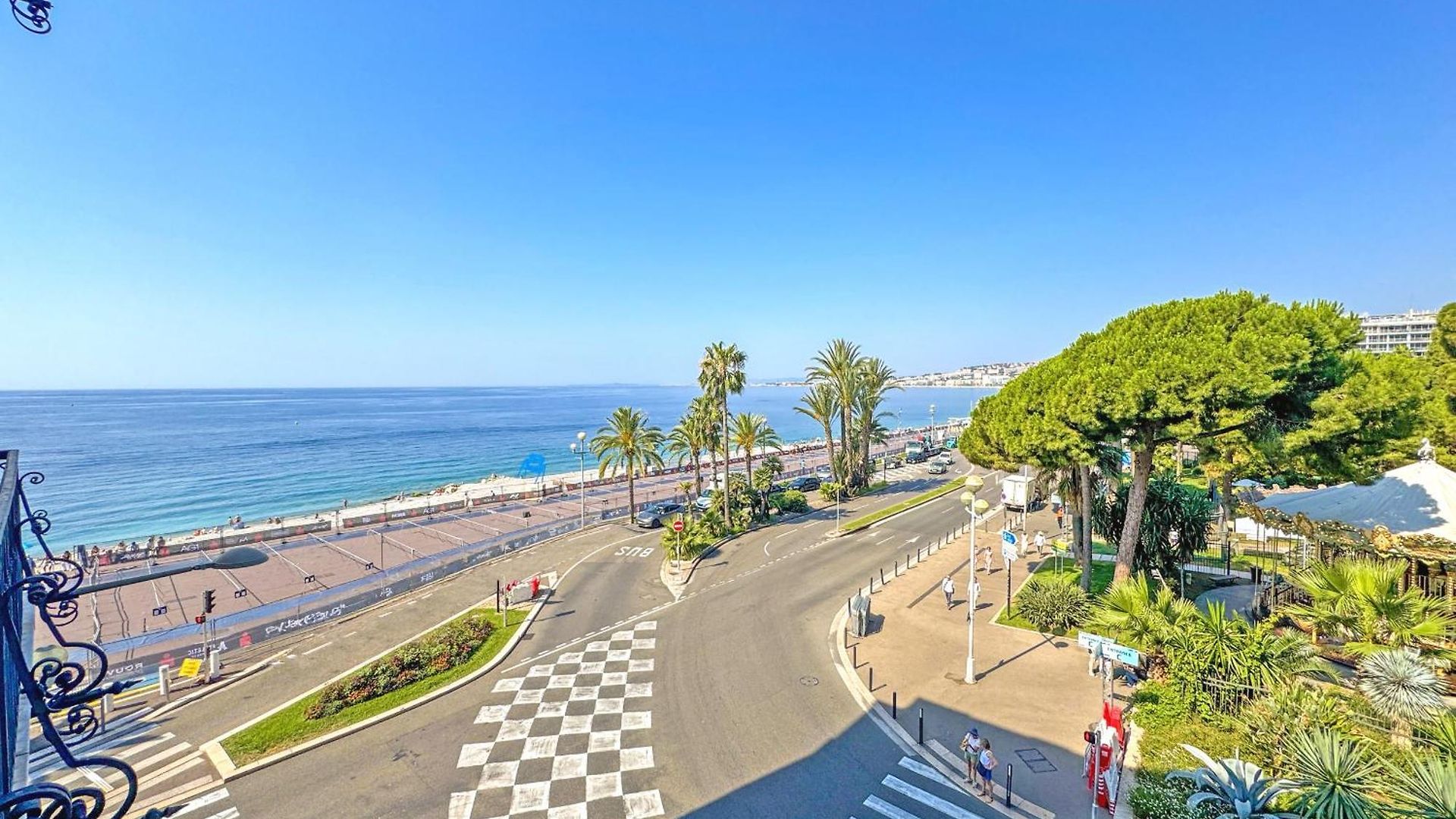 Elegant Seafront Loft Old Town Nice
