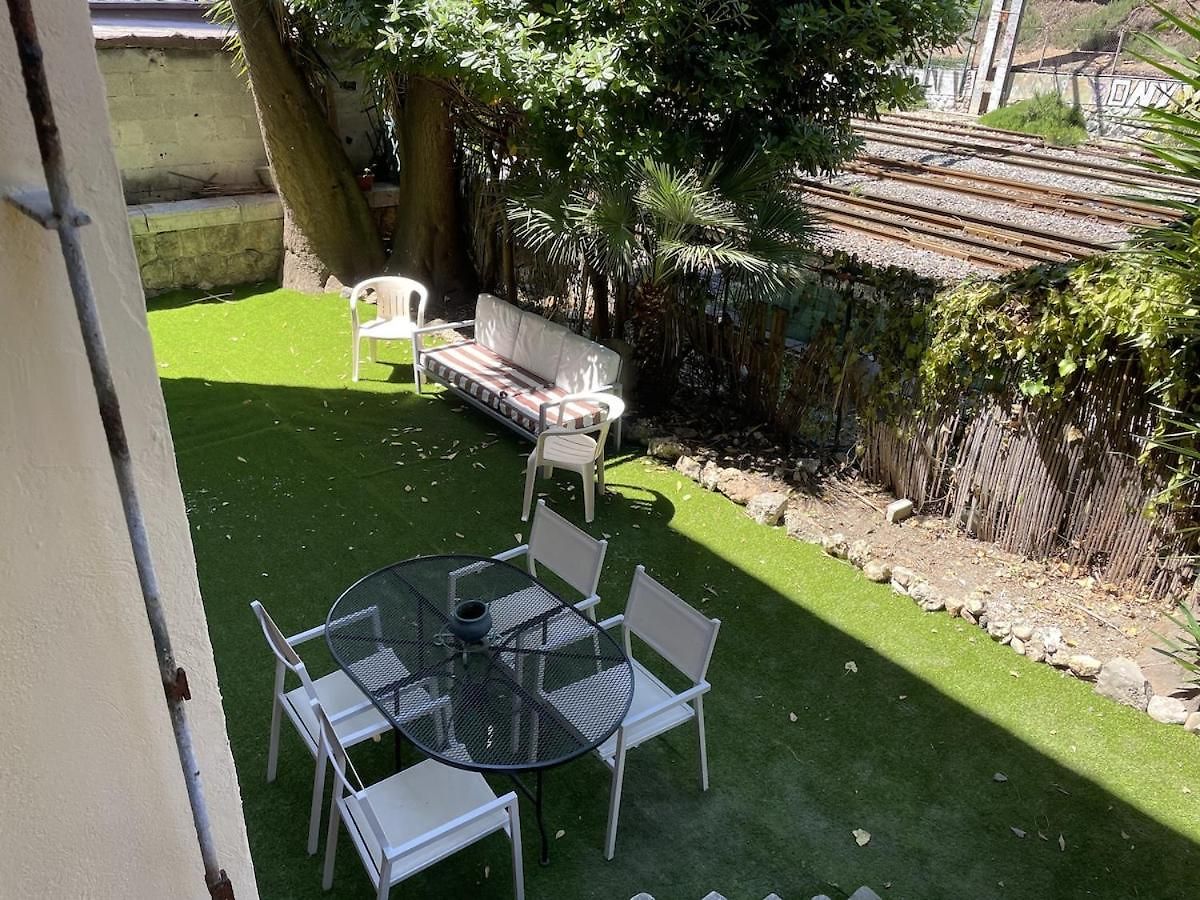 Joli Appartement Avec Jardin, 2 Chambres, Centre Ville De Nice Apartment