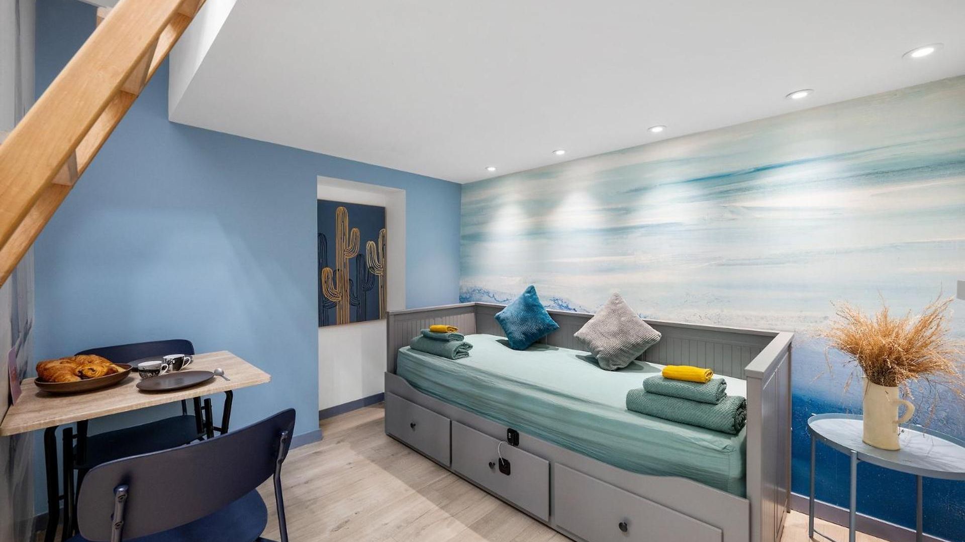 Apartment Vr Mezzanine Au Coeur Du Vieux Nice