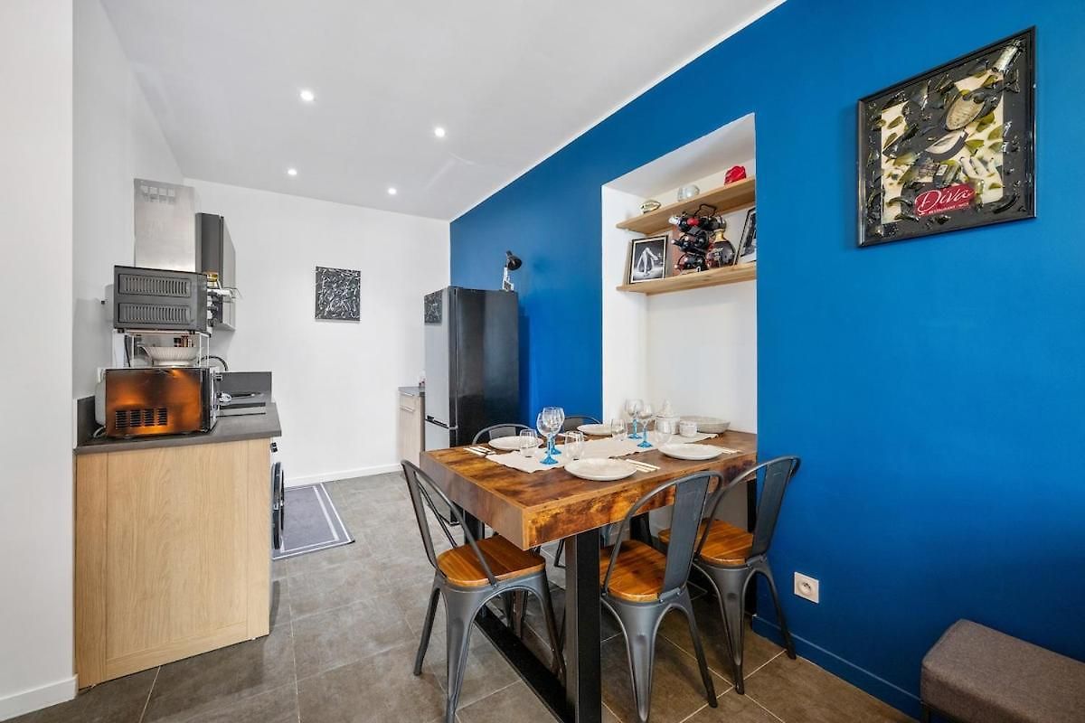 Port Of Sleeps 4 A C Renovated Apartment