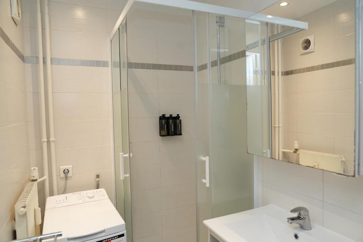 Apartment Joli T3 Proche Mer,climatise,parking Prive, Wifi *