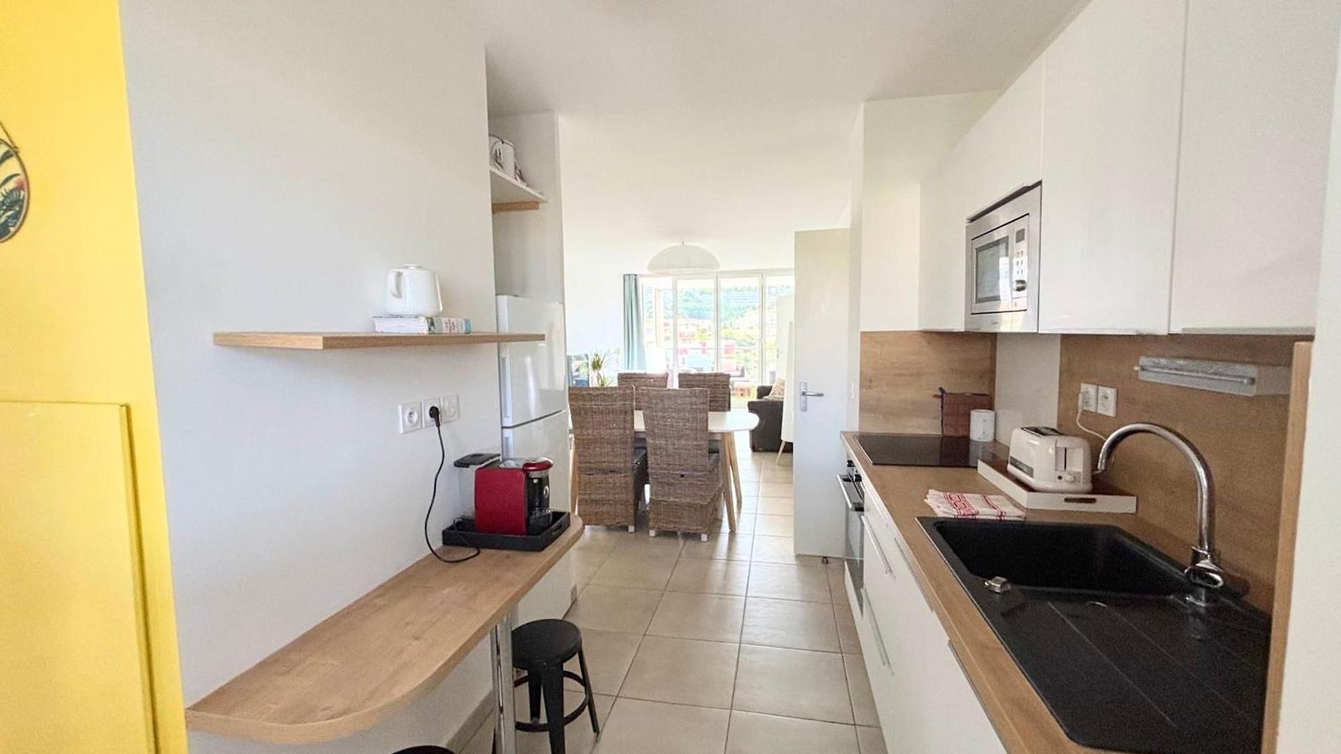 Beautiful Flat With Terrace & Parking Marseille Apartment *
