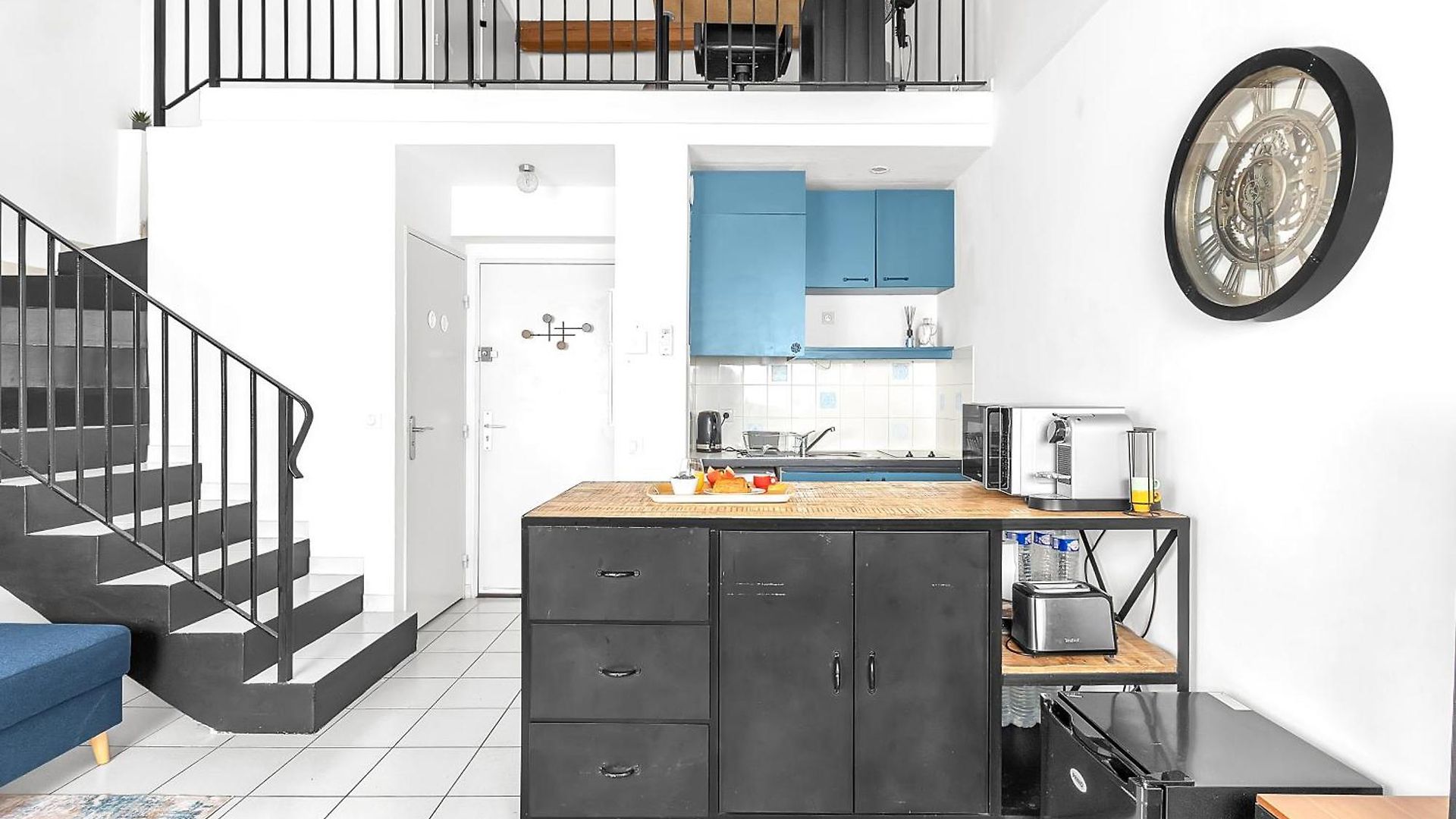 Duplex Hyper Center 5 Min Away From Promenade Des Apartment