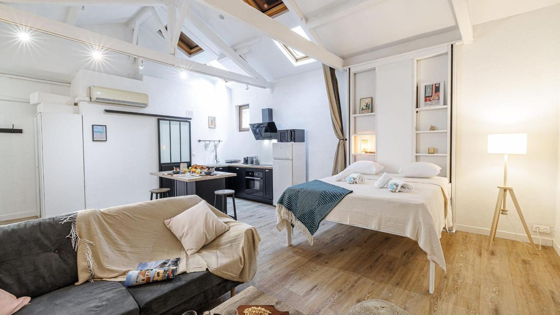 Apartment My Casa - Delfino 51 - Superb Loft Nice