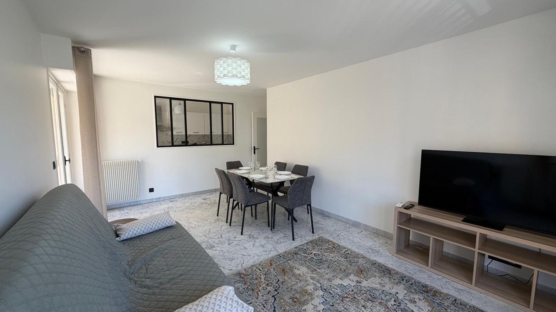 Familial T3 Terrasse, Clim & Parking Gratuit *