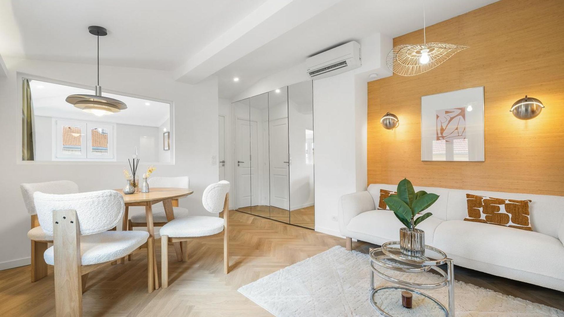 Renting - St Vincent - Floor Luxury Old Town Air-conditioned * Nice