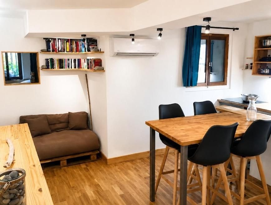 Apartment Ecoloft, Proche Bord De Nice