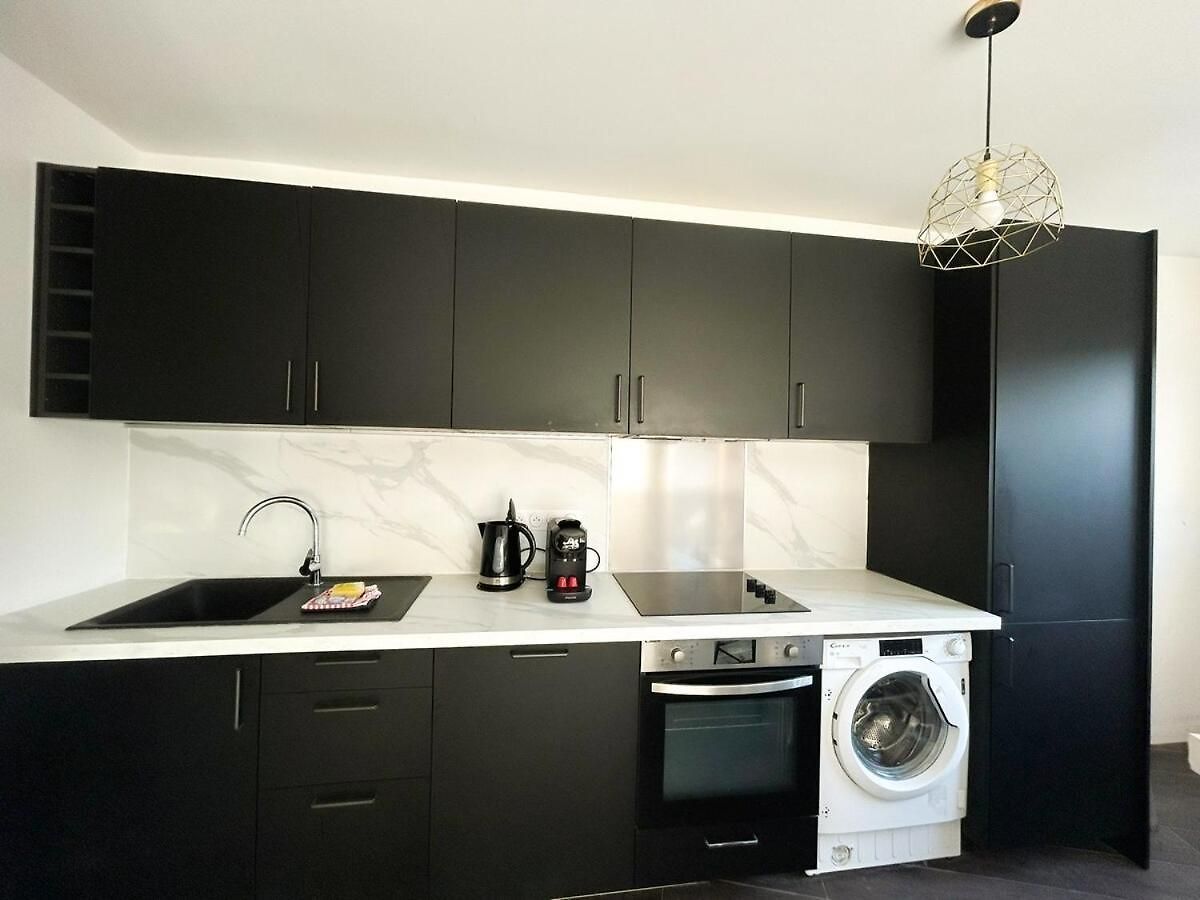 Grand Moderne Centre Apartment Nice