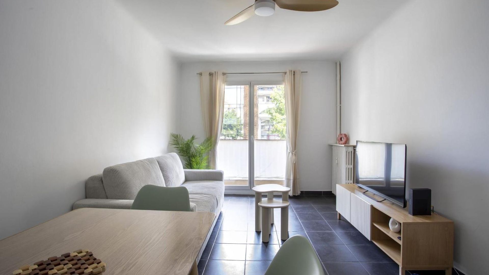 Apartment Near Airport Nice