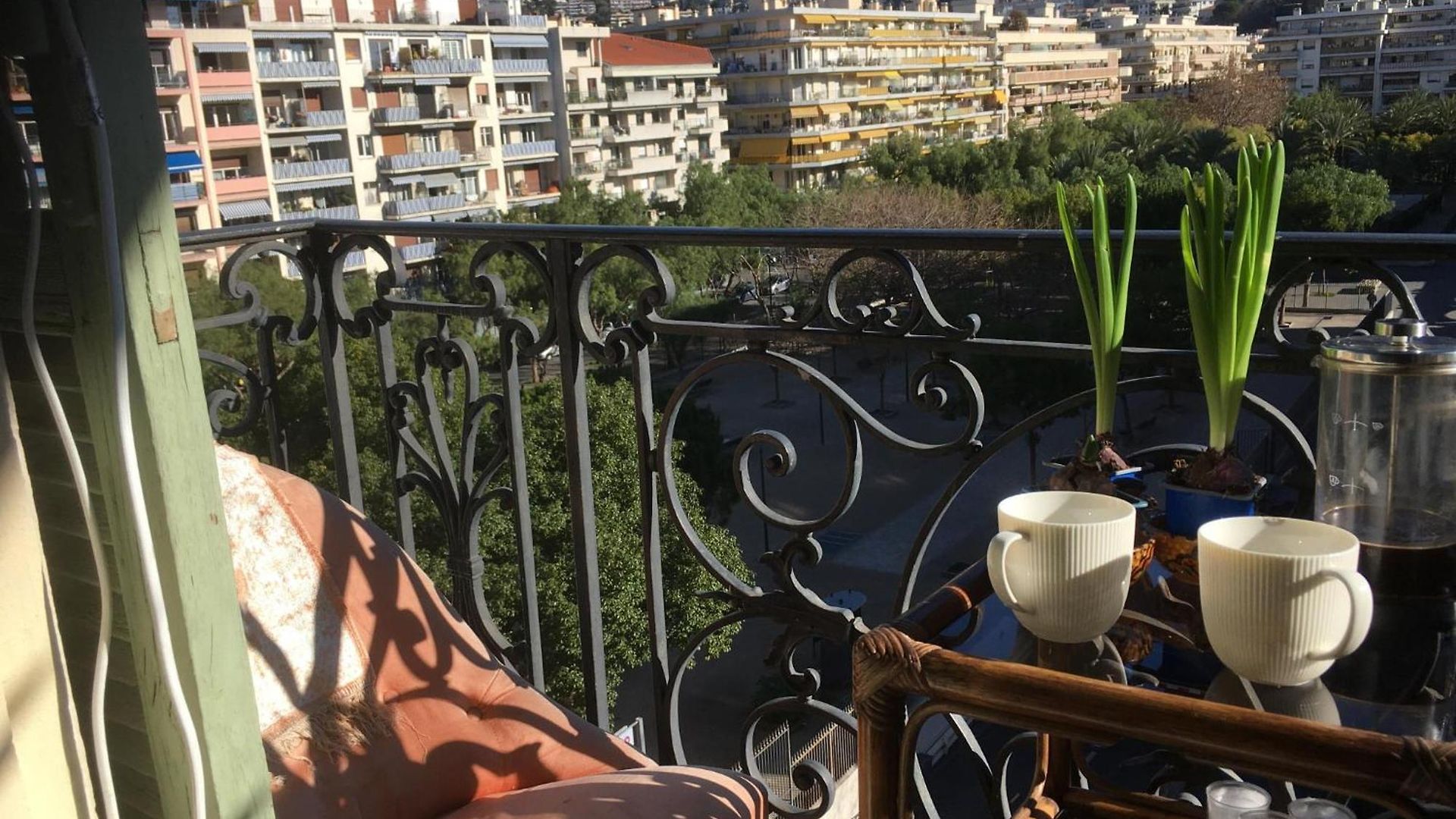 London Style In Nice