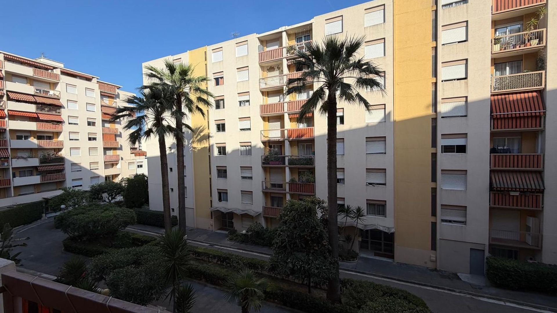 Apartment & Soleil