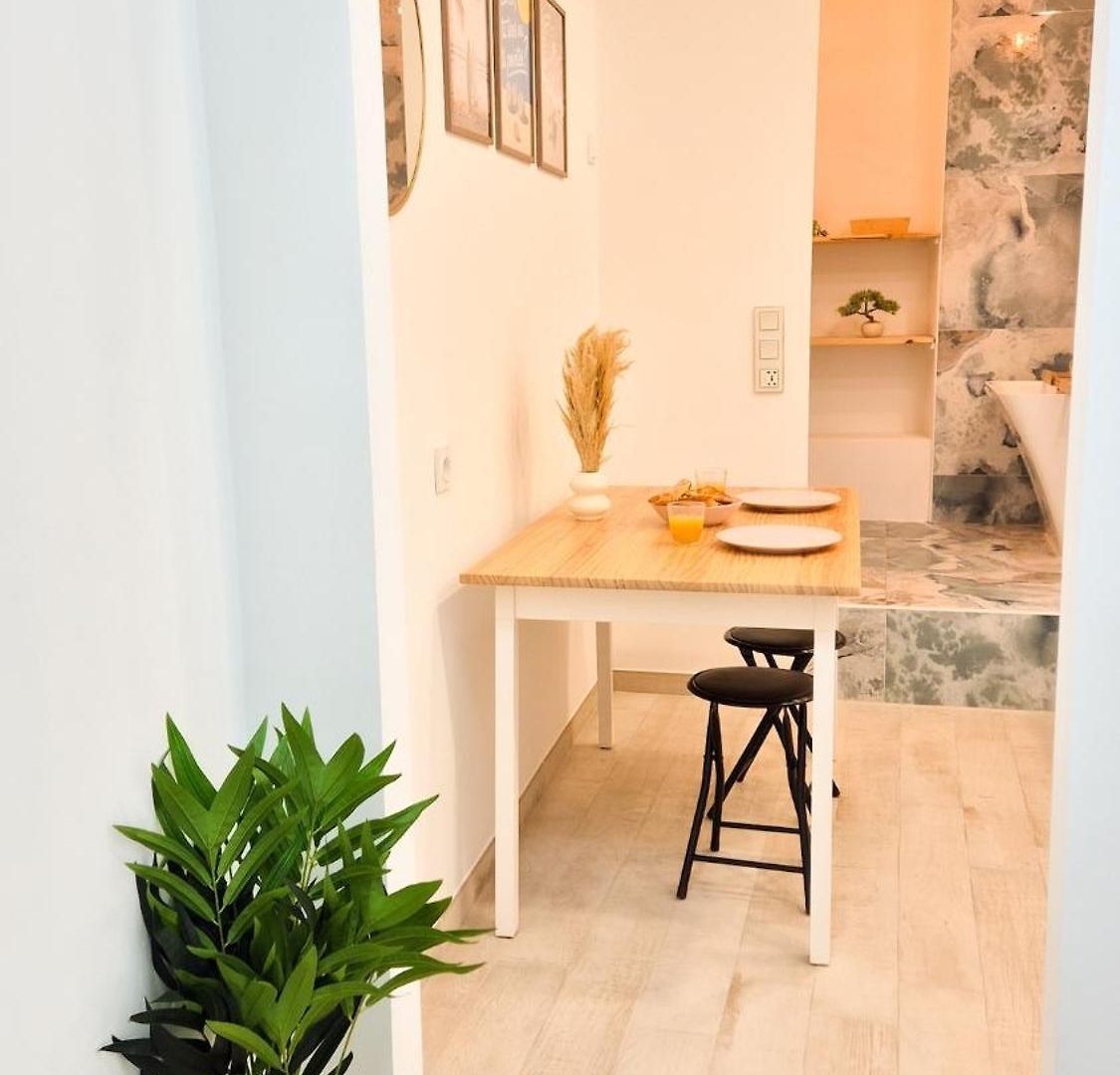 Neuf - Design - Climatise - * Nice