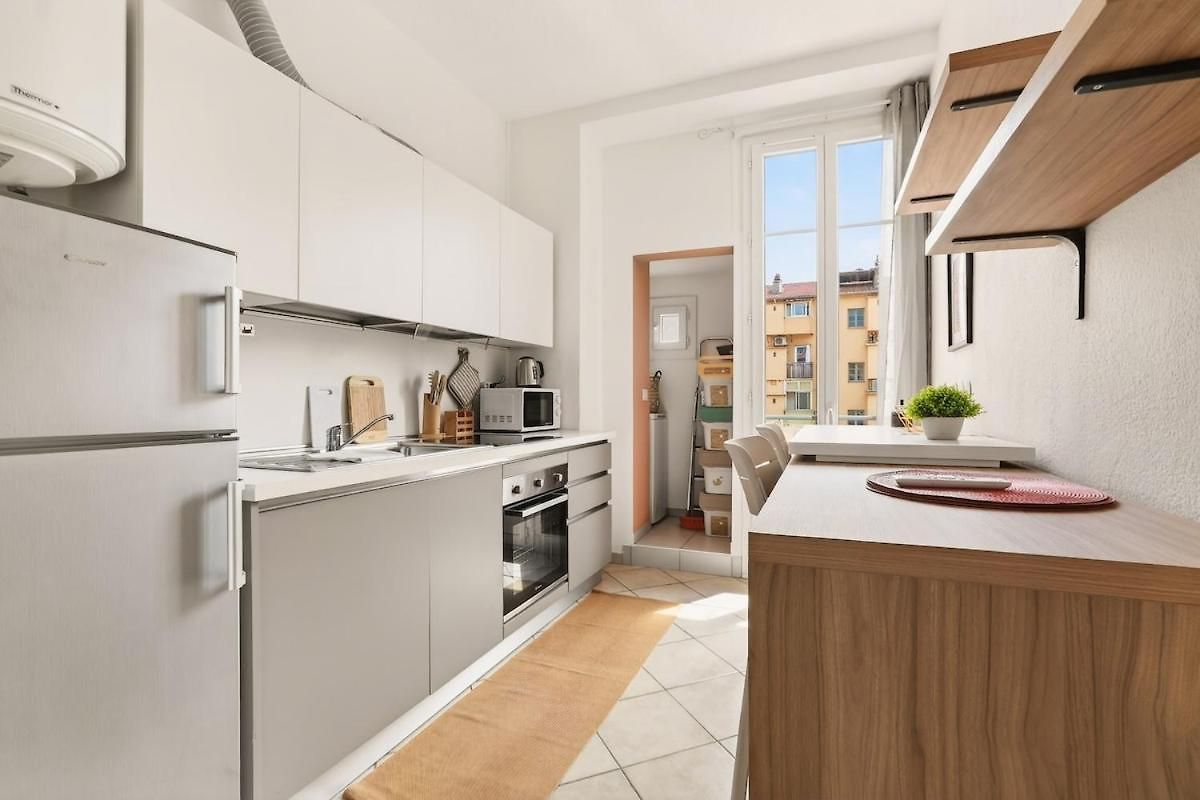 Apartment T1 Au Coeur Du Vieux-nice & Pres De La Nice