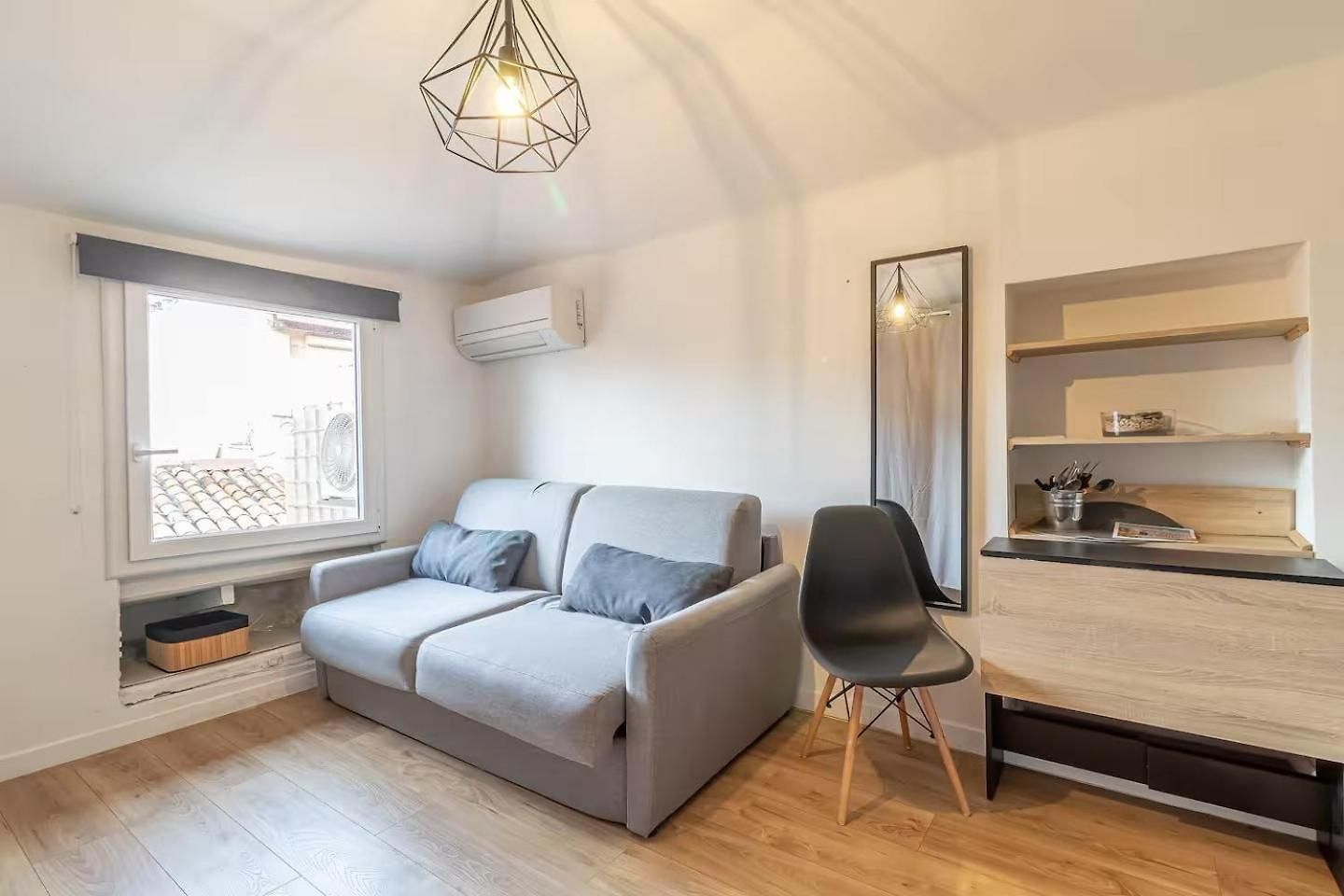Apartment Dans Le Coeur Du Vieux *