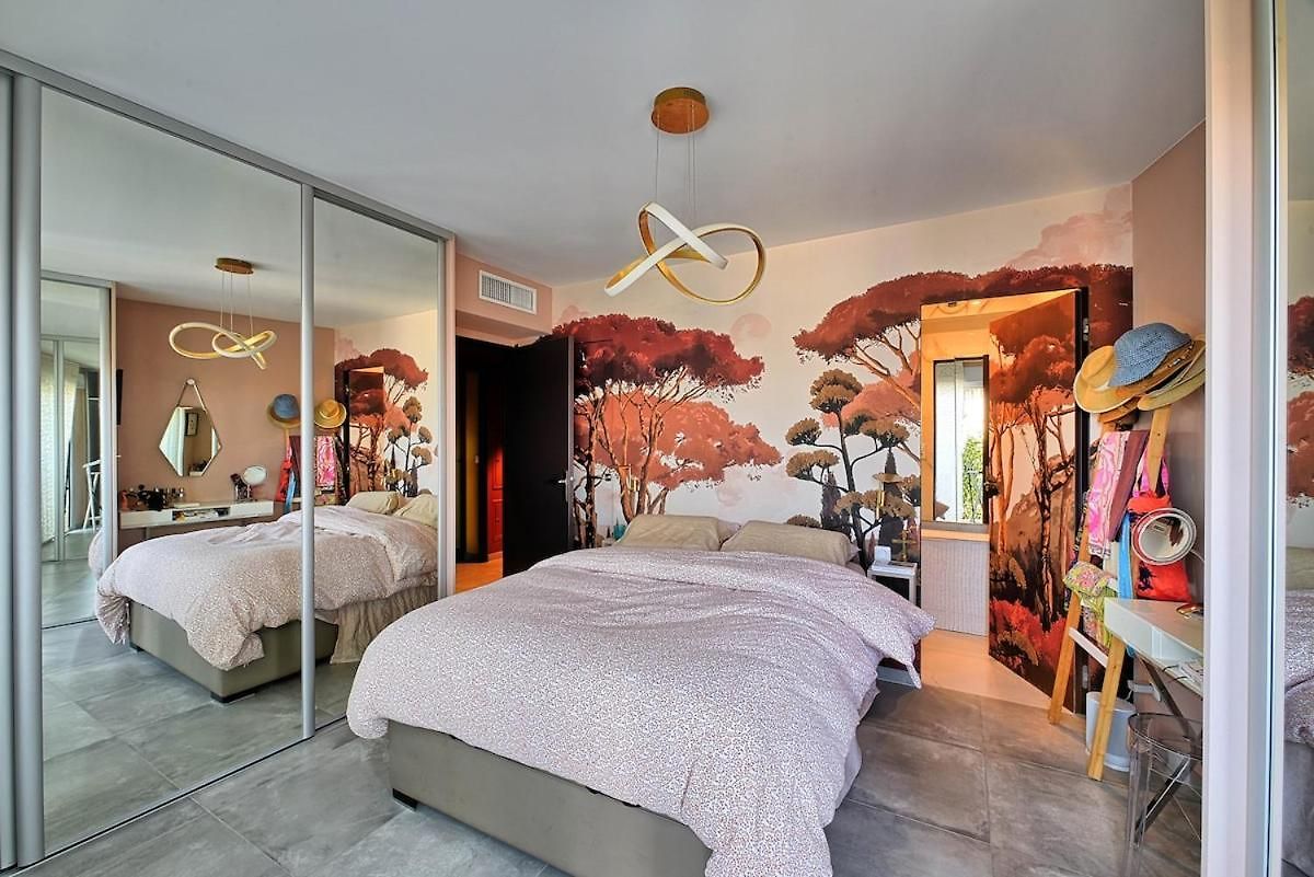 Apartment Lovely 4-bedroom Family In *