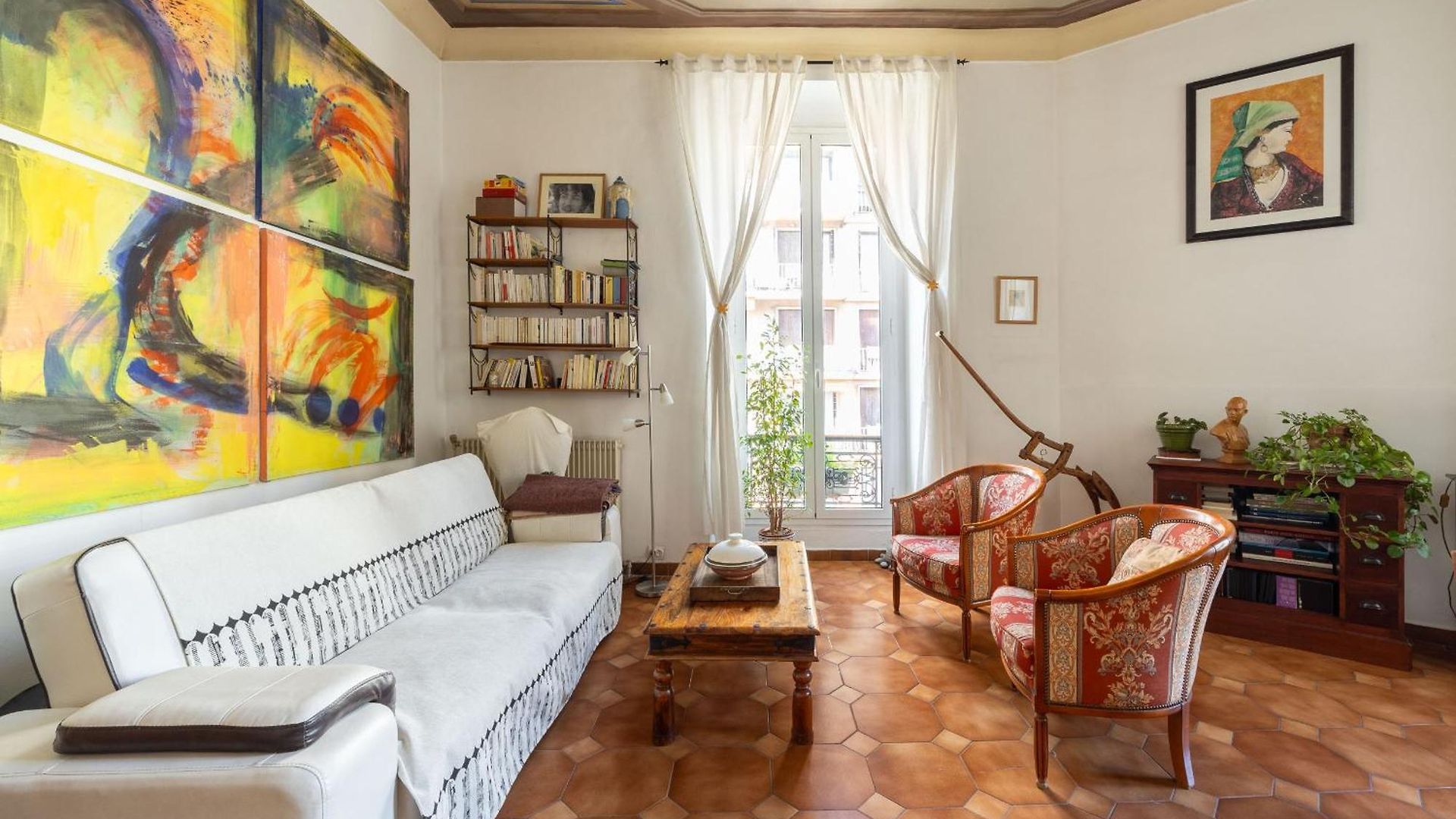 Happyfew Barla Apartment Nice