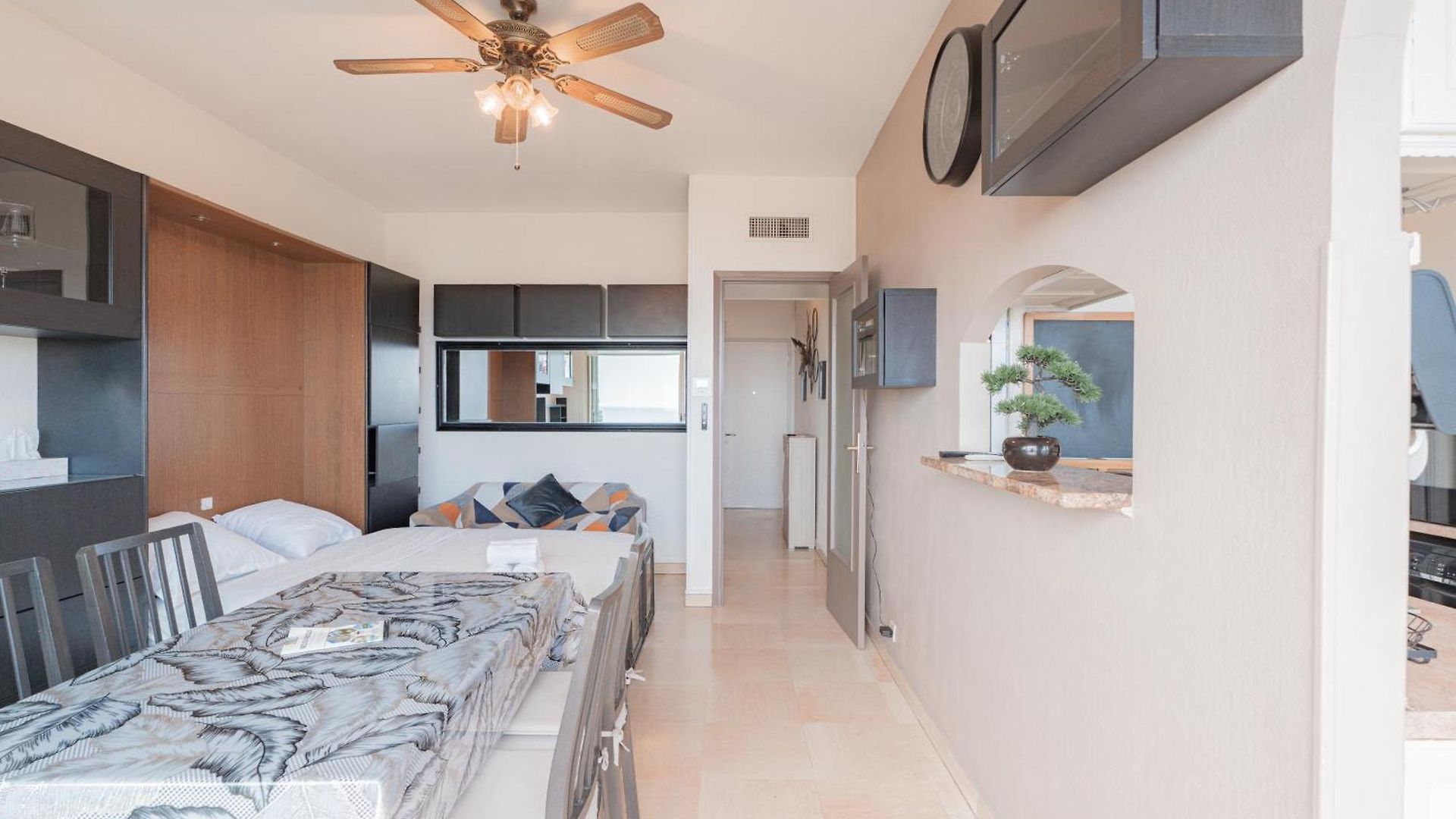 Sea-view - Ac - Balcony