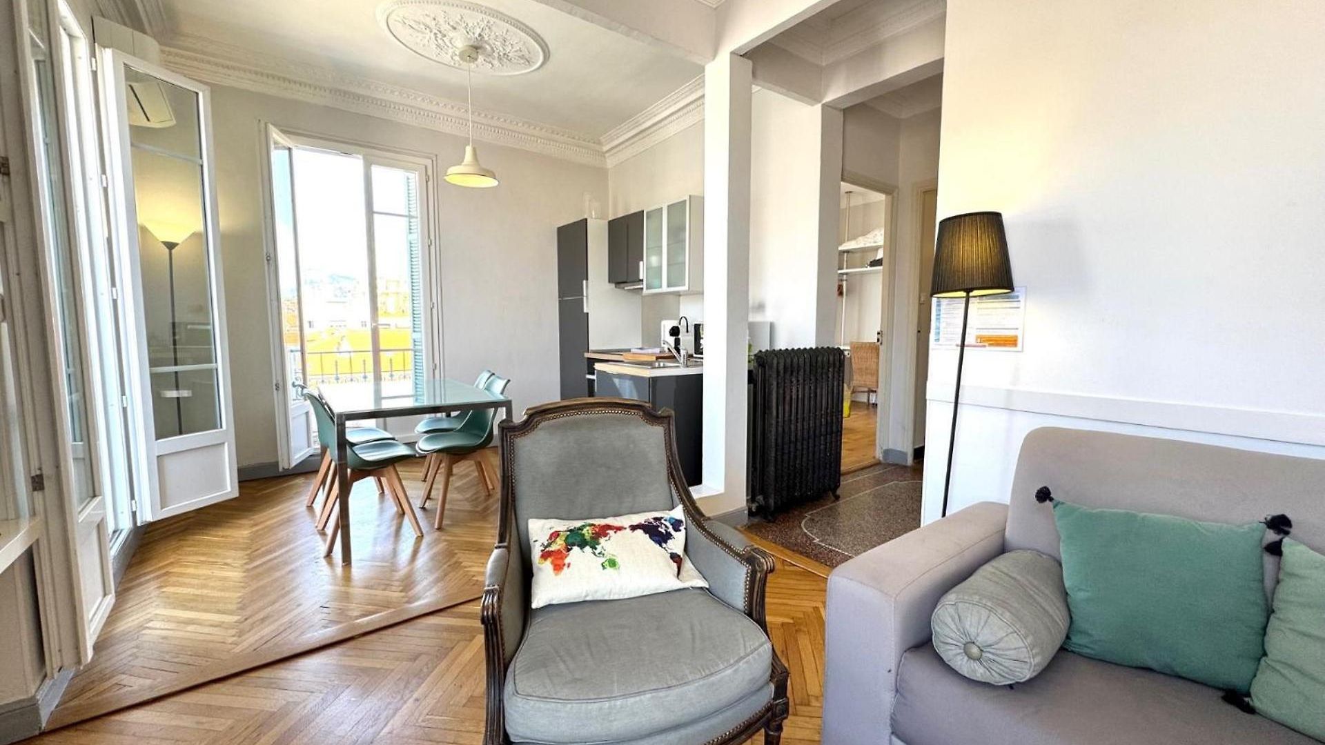 Bb G Balcon Palais Excelsior - Grimaldi Apartment *