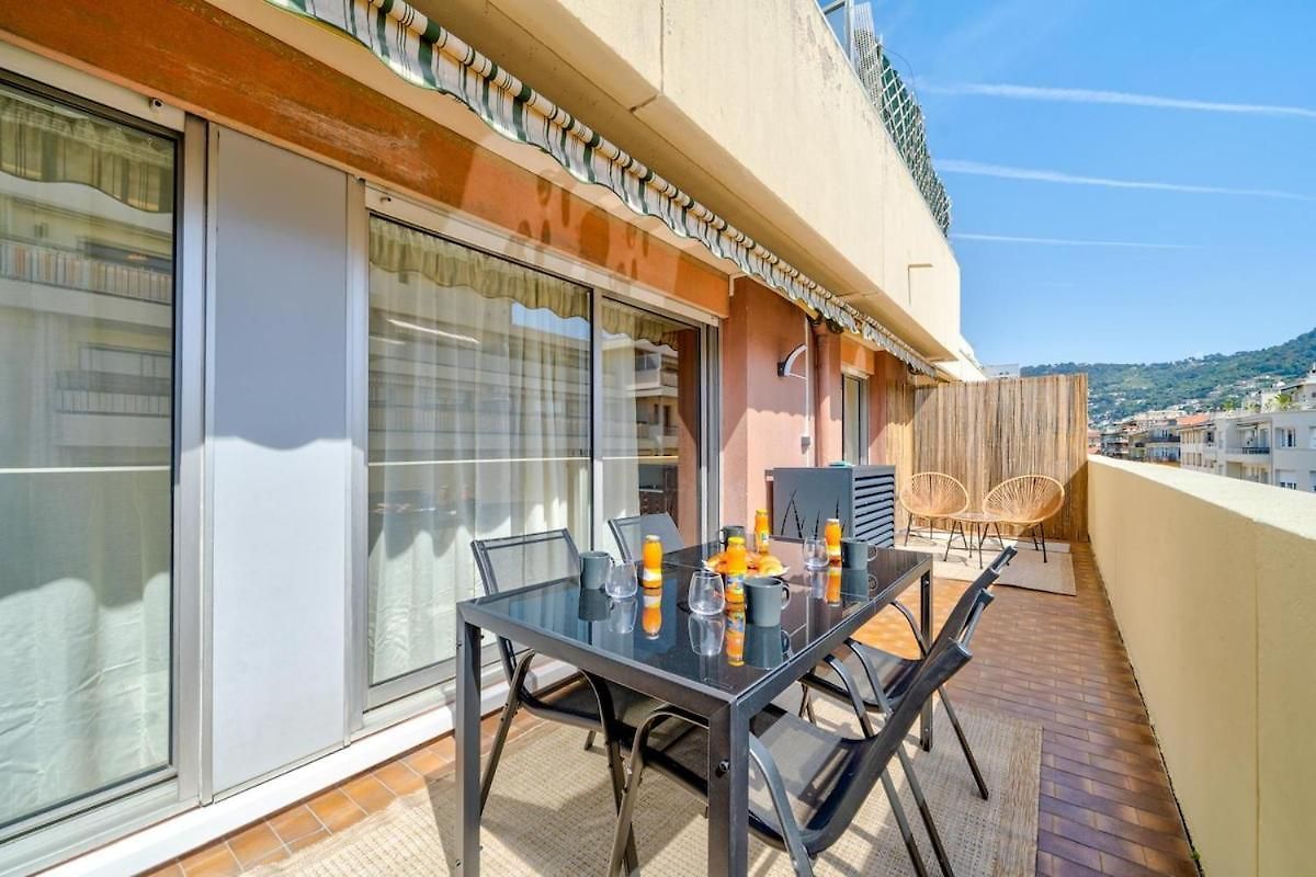 2p Standing, Terrasse, Garage, Proche Port Et