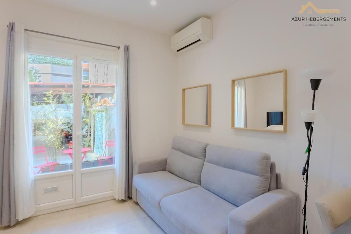 A 2 Min De La Promenade Des Apartment *
