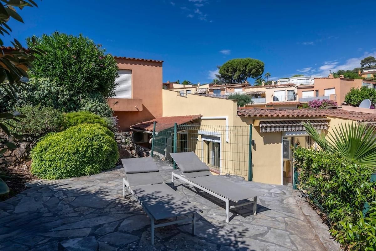 1 Bedroom - Bayview Escape Apartment *