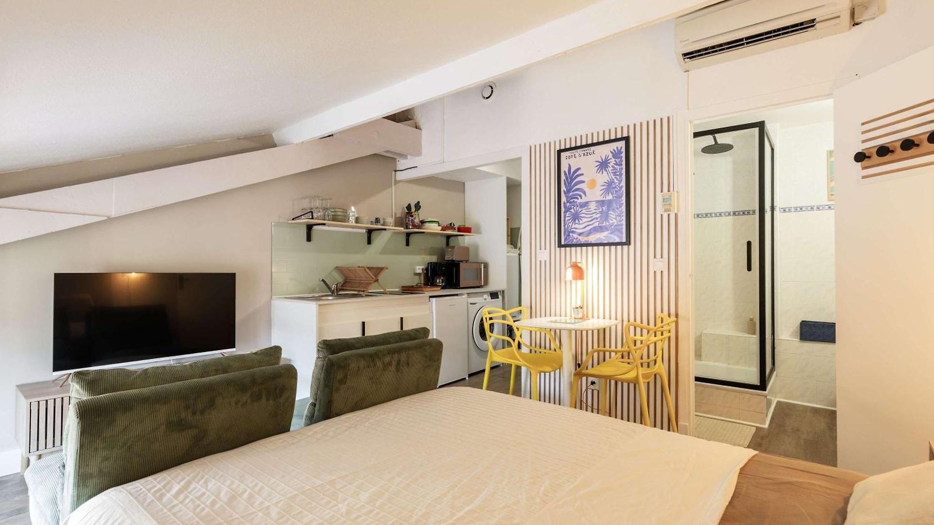 Proche De La Gare Apartment *