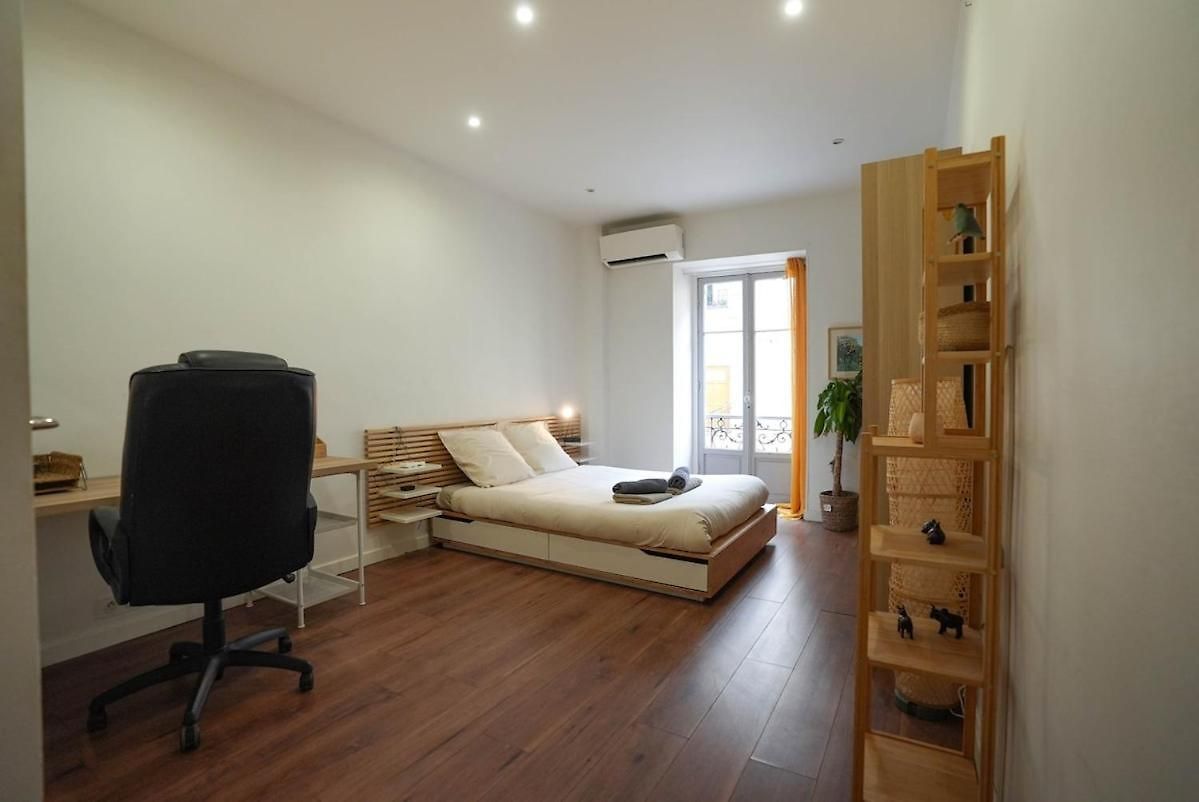 Apartment Superb 3 Bedroom - Center *