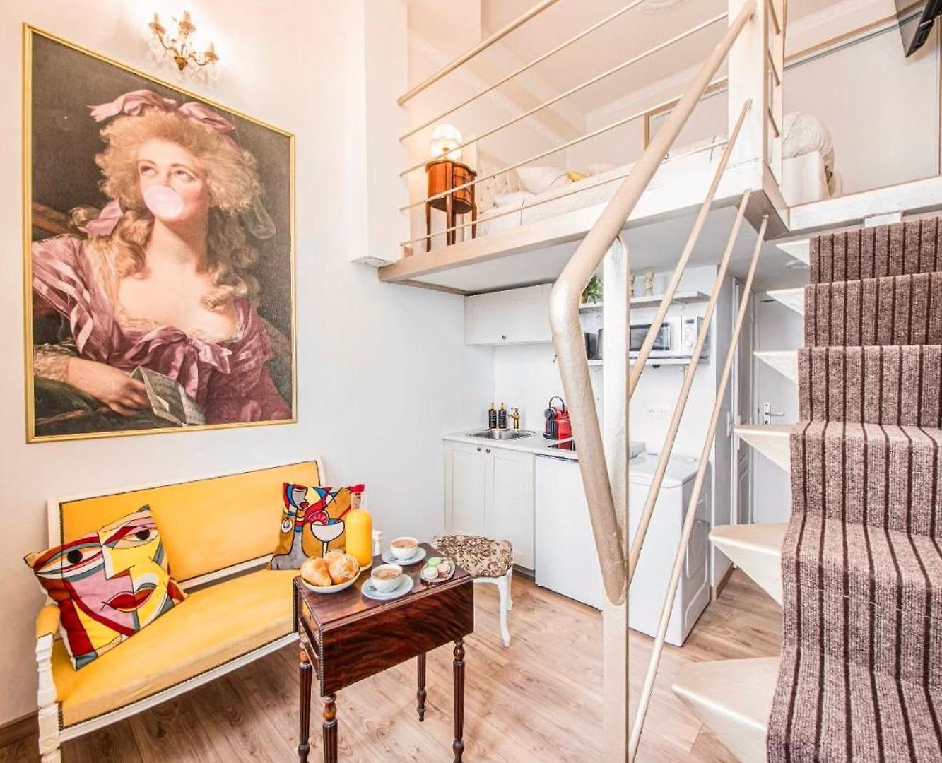 Apartment Chic French