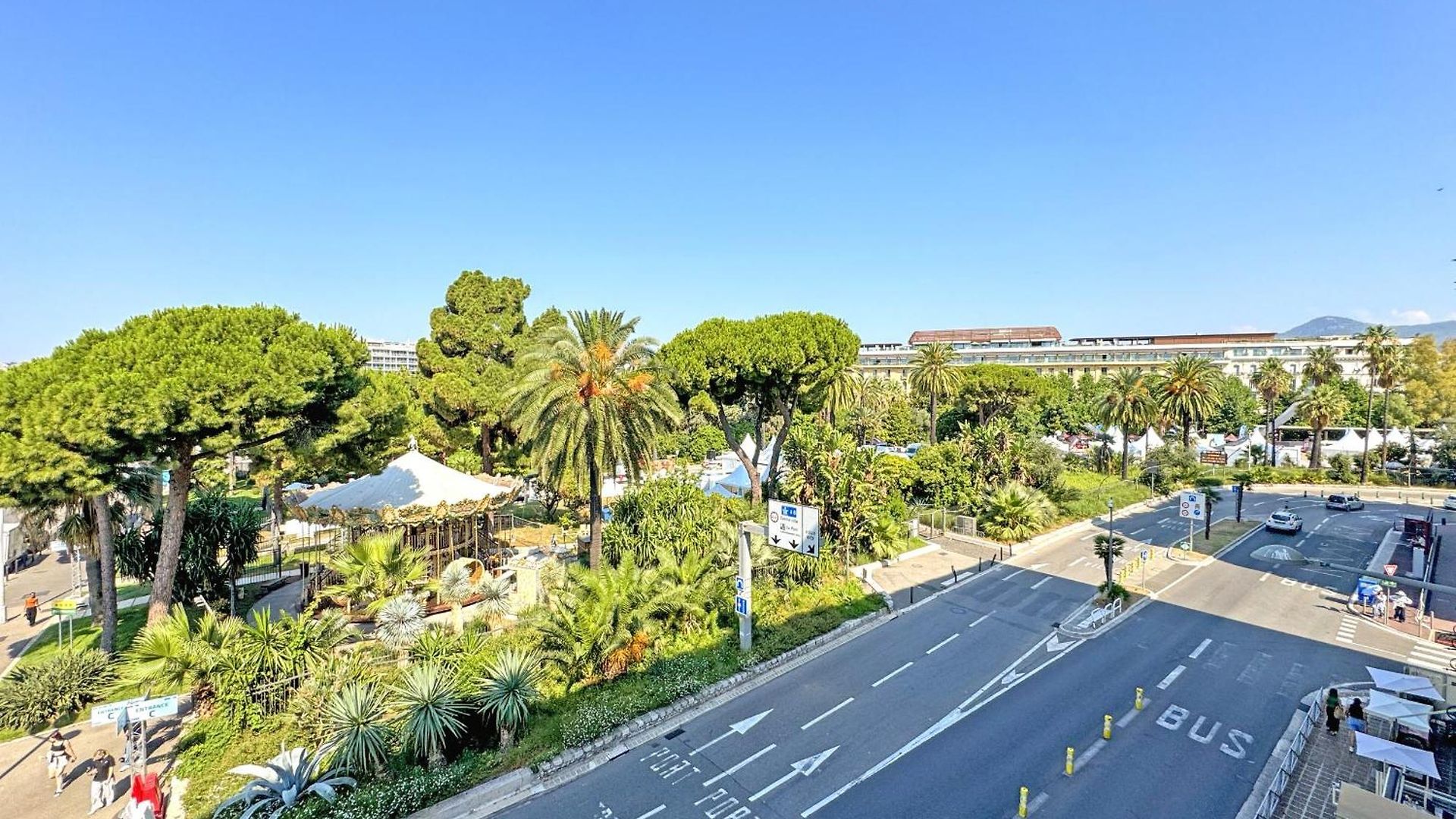 Apartment Elegant Seafront Loft Old Town