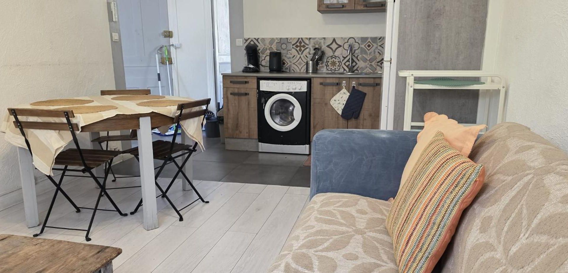 Apartment Cyrille Besset Intemporel Nicois Confort Climatisation Et Calme Nice