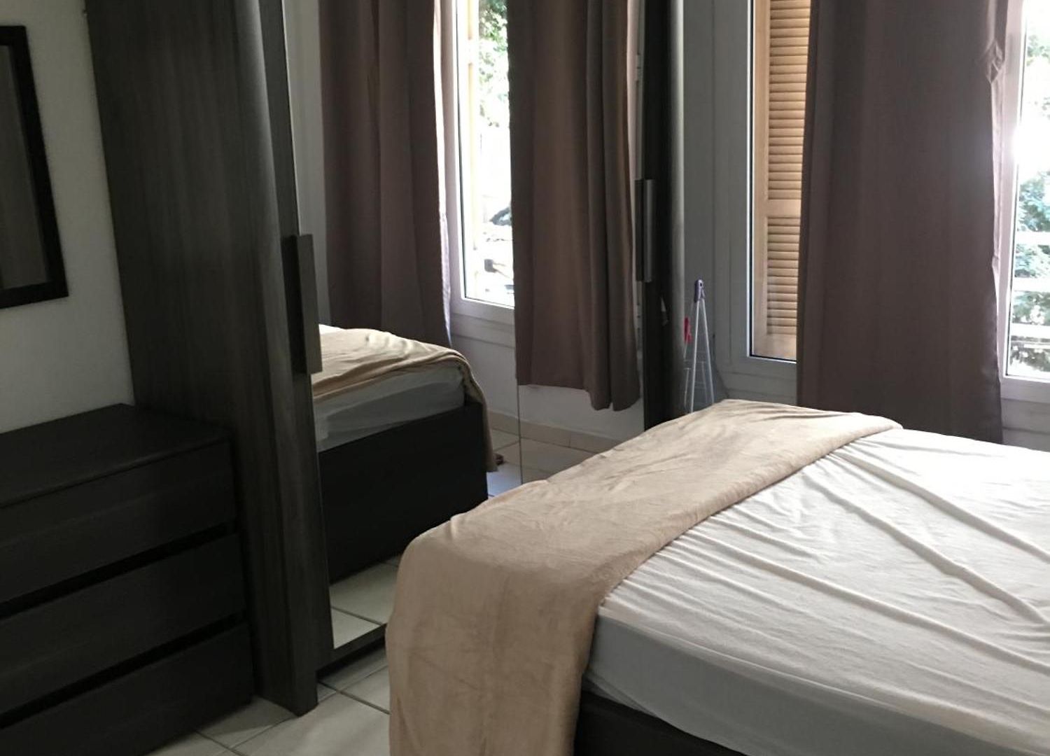 50 M De La Et 60 M Carre Au Centre Apartment